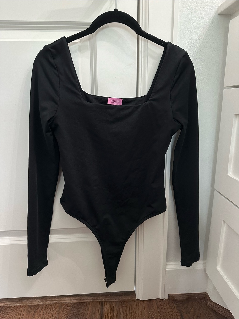 Francesca's Collections Black Long Sleeve Square Neck Bodysuit